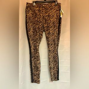 Skinny leopard print